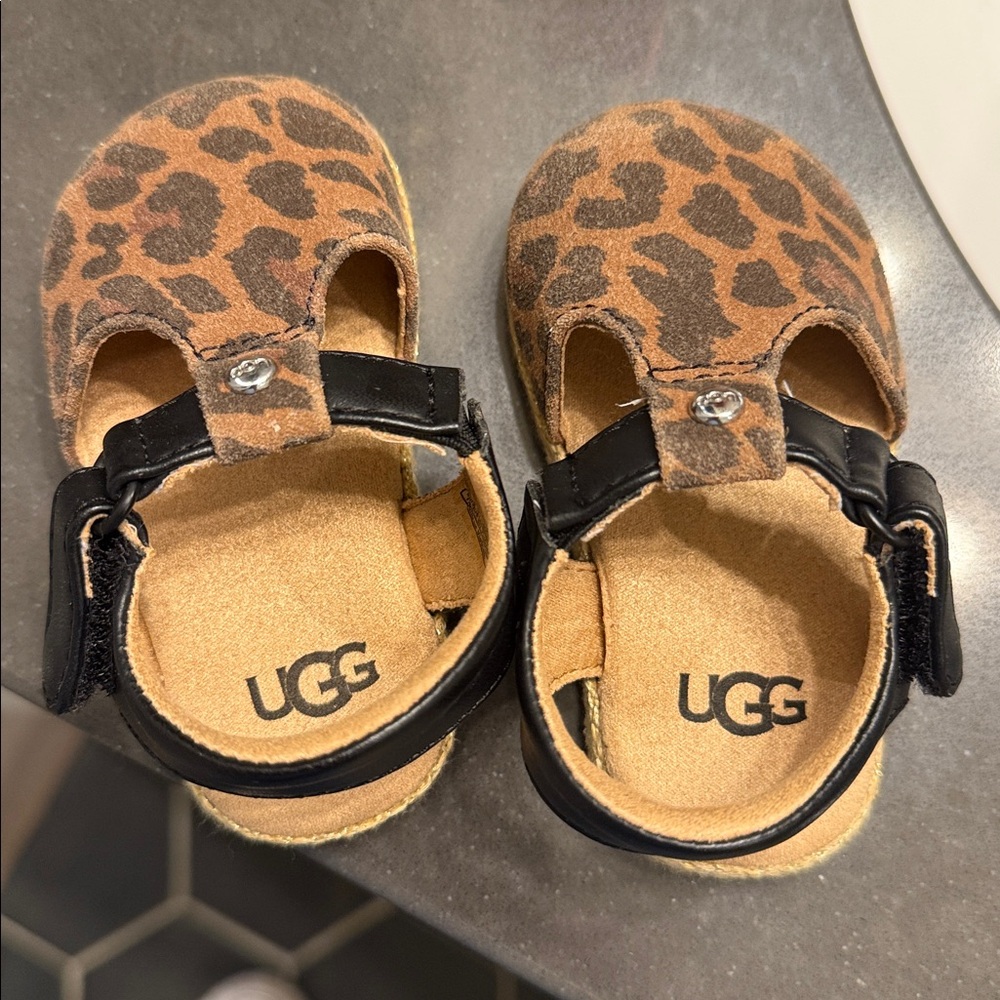 UGG Baby Sandals with Leopard Pattern